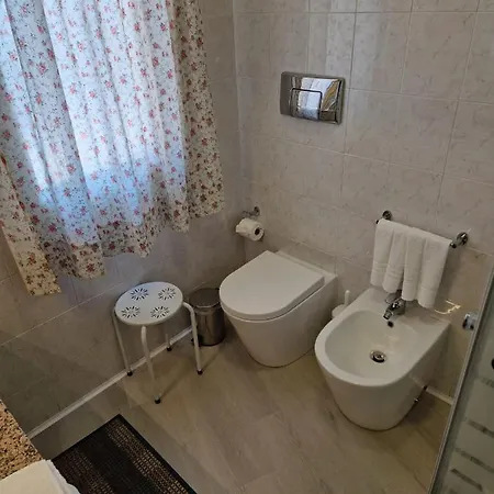 Bed and breakfast Ca'mea 3*